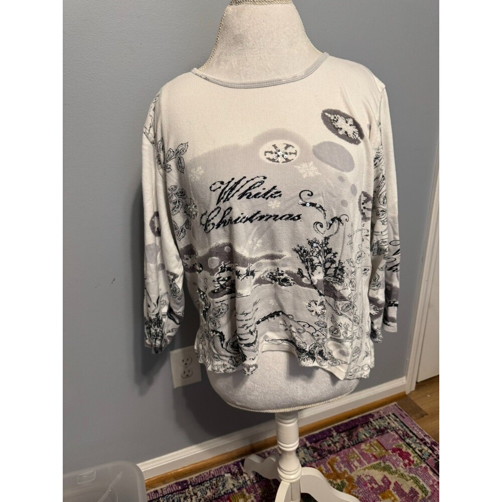 Jane Ashley Vintage White Christmas Beaded Graphic Shirt Top Women's Plus